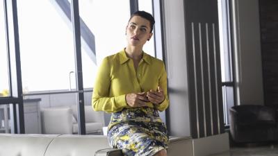 katie mcgrath in supergirl season 4 2018 li wallpaper