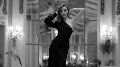 phoebe dynevor bafta awards photoshoot 4k rx wallpaper