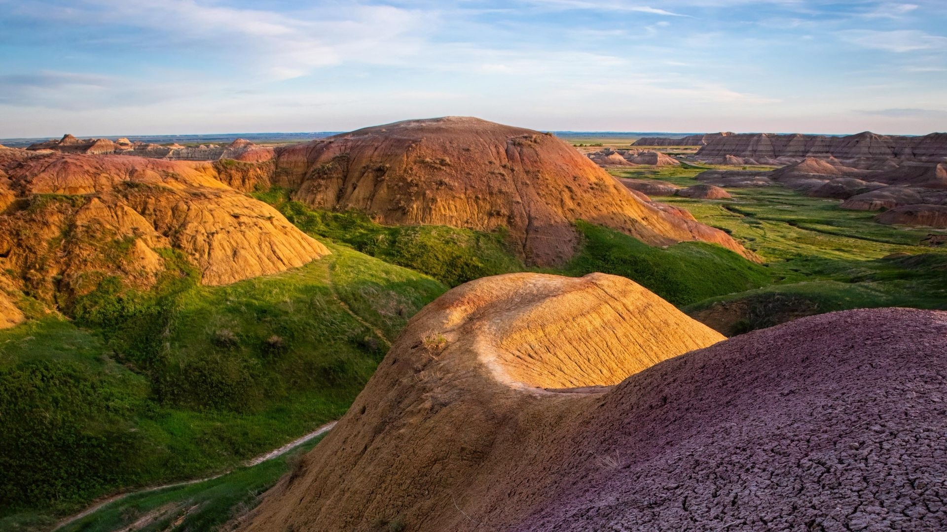 The Yellow Mounds Of Badlands National Park South Dakota Wallpaper