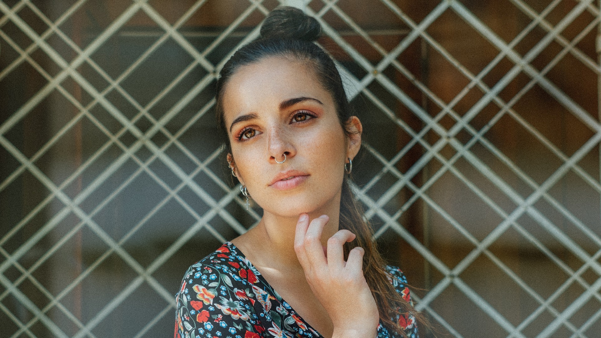 Woman In White Blue And Red Floral Dress Wallpaper