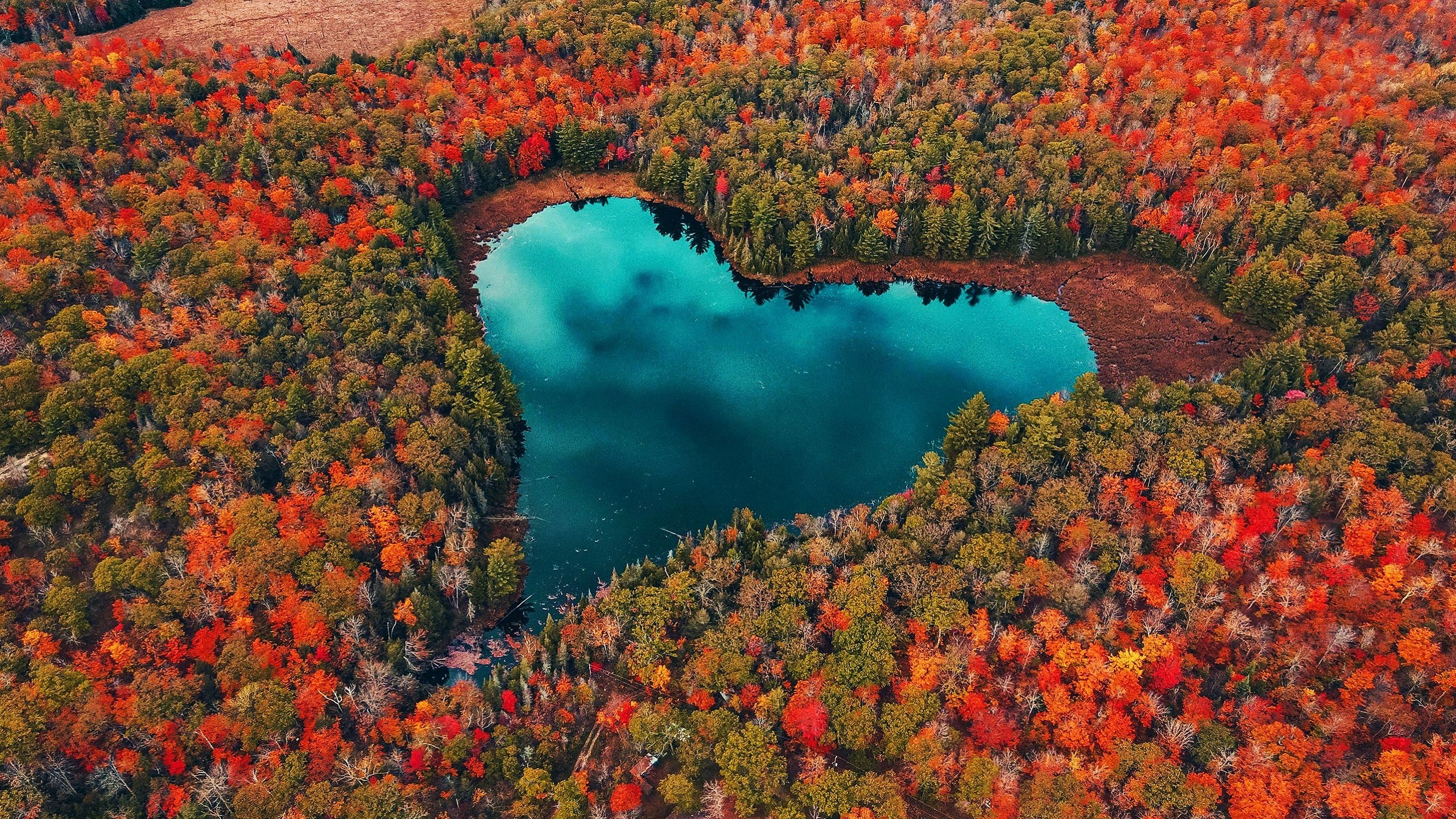Heart Lake Ontario 2k Wallpaper
