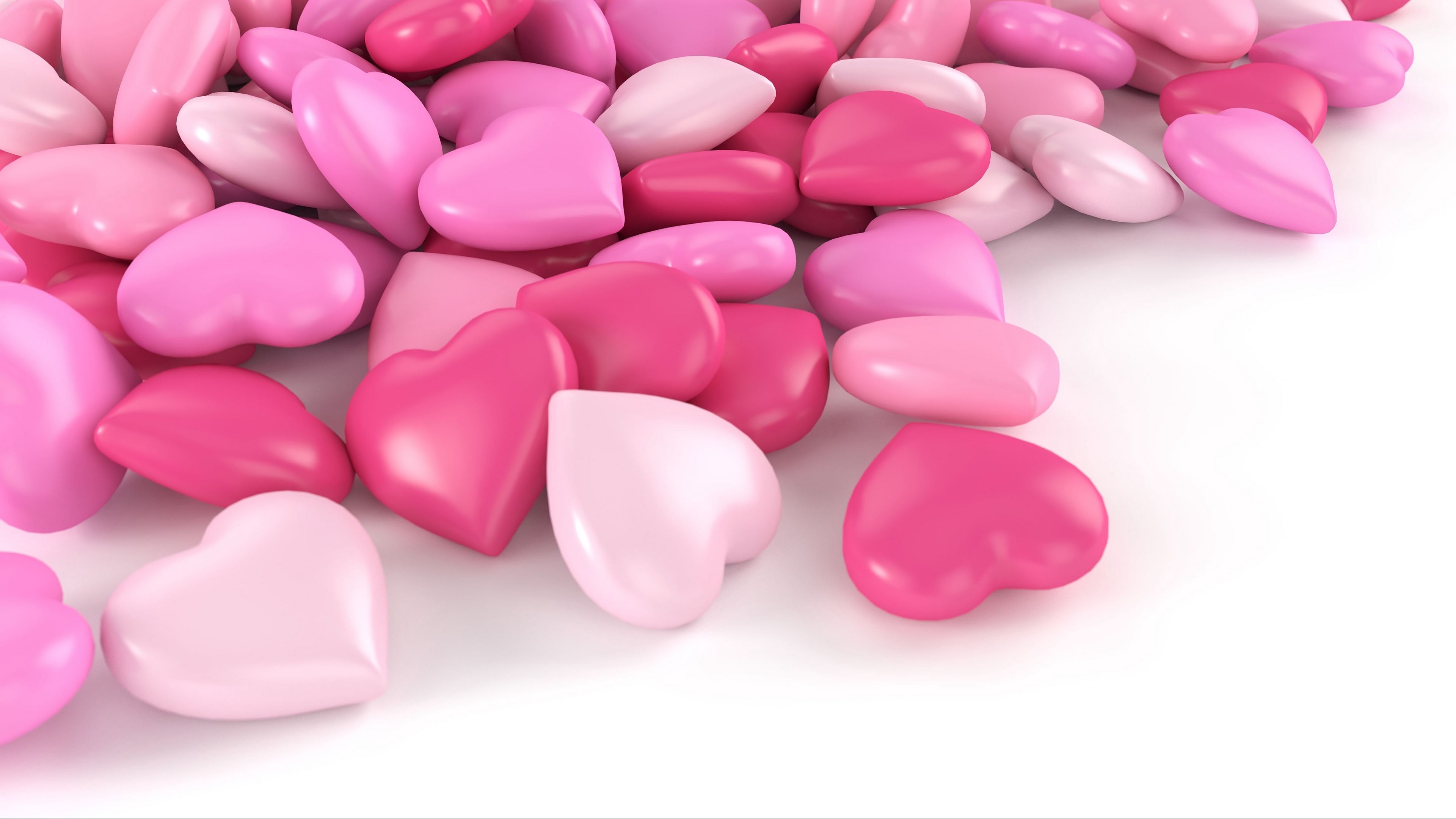 Heart shape pink Wallpaper