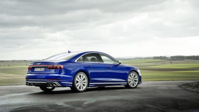 Audi S8 8k Ultra HD wallpaper