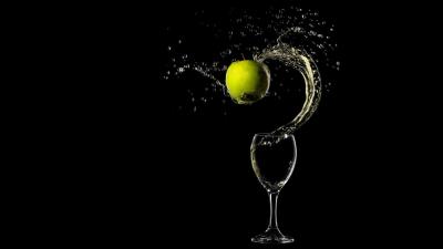 Apple Splash HD wallpaper