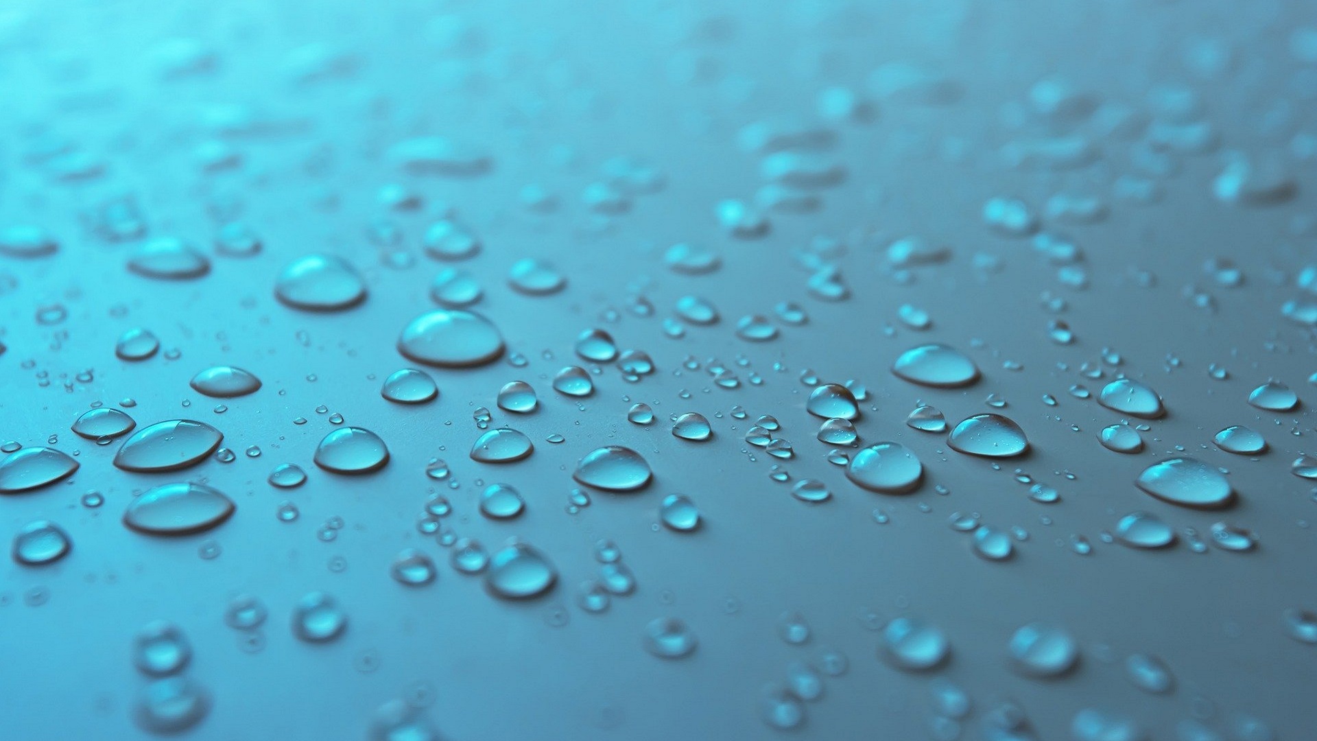 Blue Water Drops Wallpaper