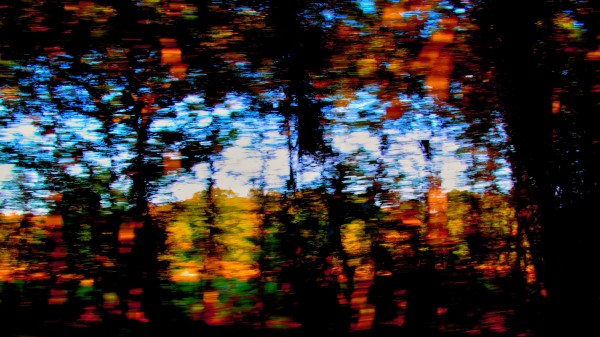 Blurred Glare Muddy Wallpaper