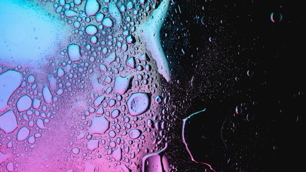 Drops Gradient Humidity Wallpaper
