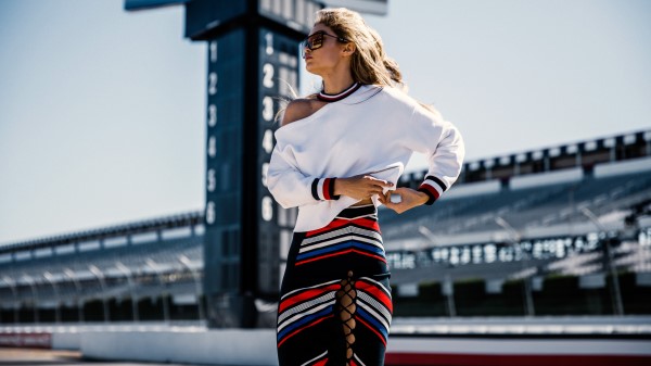 Gigi Hadid Tommy Hilfiger Campaign 5k 56 wallpaper
