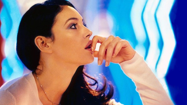 Monica Belluci Wallpaper