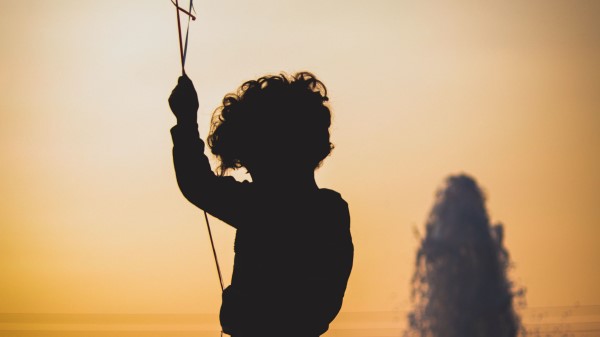 Child Balloon Silhouette wallpaper