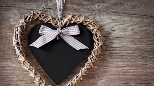 Heart Wreath Fabric Woo wallpaper