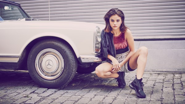 Selena Gomez 8k Wallpaper