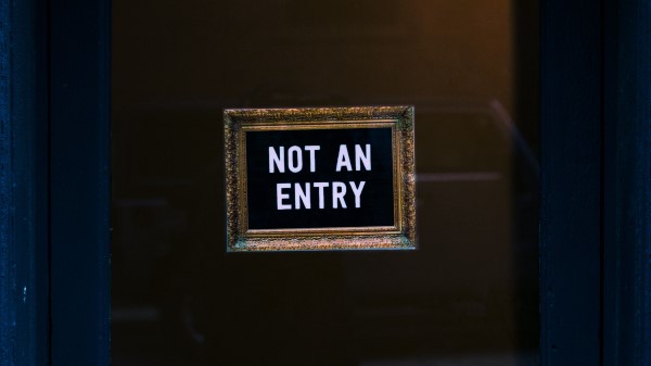 Door Inscription Plate Wallpaper