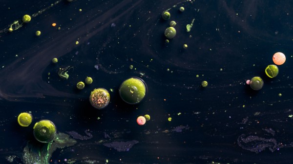 Bubbles Paint Liquid wallpaper