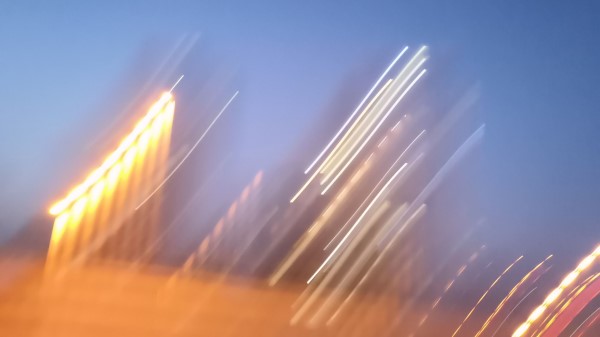 Lines Shutter Speed Blur Wallpaper