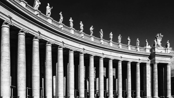 Italy Rome St Peters Square Bw wallpaper
