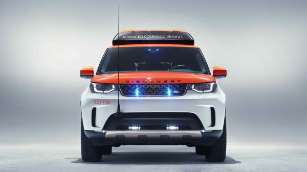 2017 Land Rover Discovery Project Hero Wallpaper