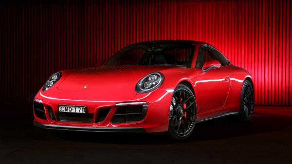 2017 Porsche 911 Carrera 4 Gts Coupe Wallpaper
