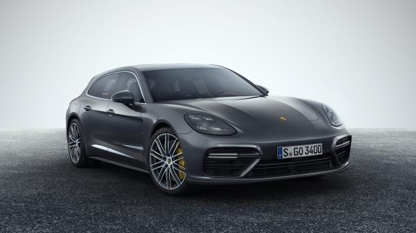 2017 Porsche Panamera Turbo Sport Turismo Wallpaper