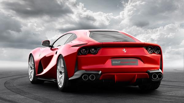 2018 Ferrari 812 Superfast Wallpaper