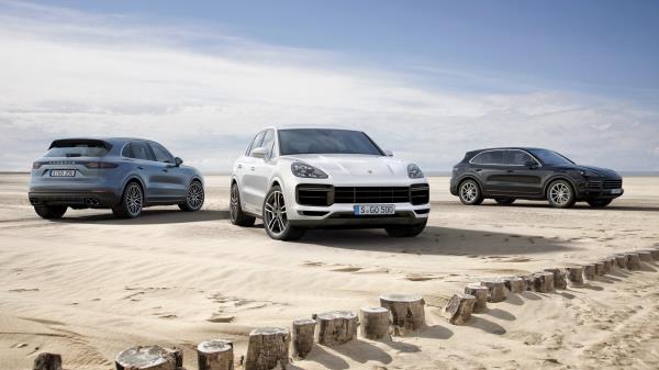 2018 Porsche Cayenne S Wallpaper