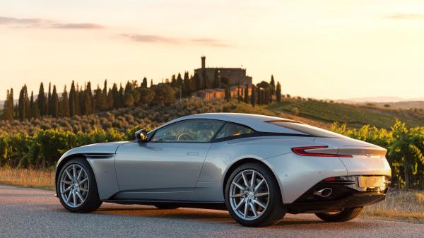 Aston Martin Db11 Side View Wallpaper
