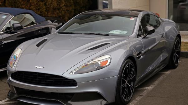 Aston Martin Vanquish Aston Martin Vh Generation4 201 Wallpaper