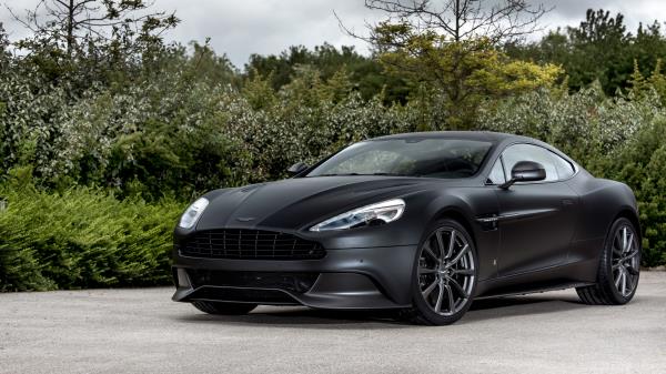 Aston Martin Vanquish One Of Seven Black Side View Wallpaper