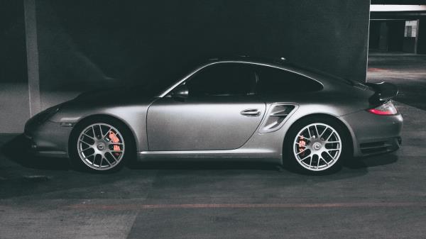 Auto Side View Silver Wallpaper