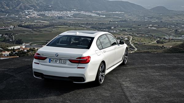 Bmw 750li Xdrive White Rear View Wallpaper