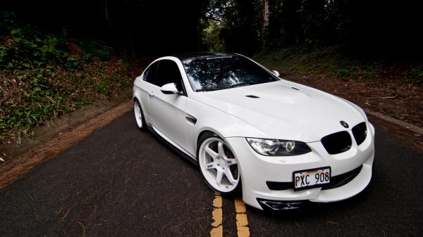Bmw M3 E92 White Coupe Hood Road Markings Wallpaper