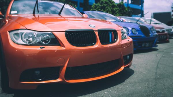 Bmw Parking Front Bumper Wallpaper