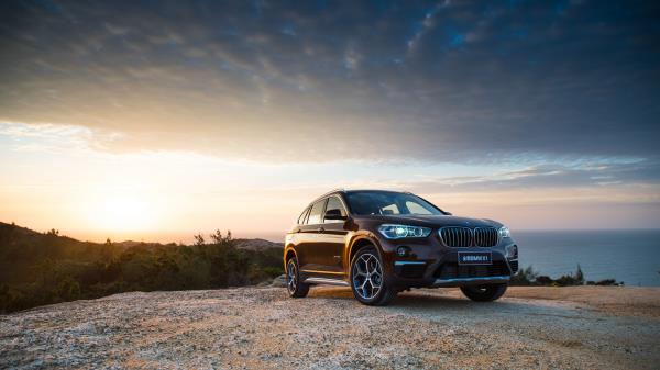 Bmw X1 F49 Side View Crossover Wallpaper
