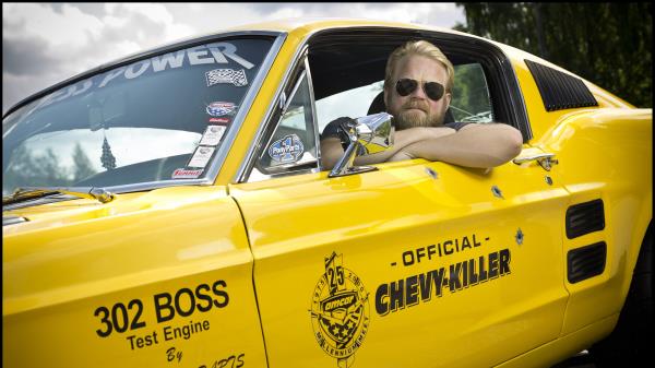 Borning Anders Baasmo Christiansen Car Scandinavian Forsage Wallpaper