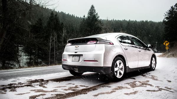 Chevrolet Volt Chevrolet Snowfall wallpaper