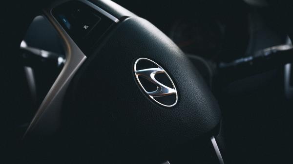 Hyundai Steering Wheel Logo wallpaper