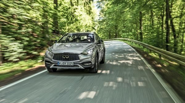 Infiniti Qx30 Front View Wallpaper