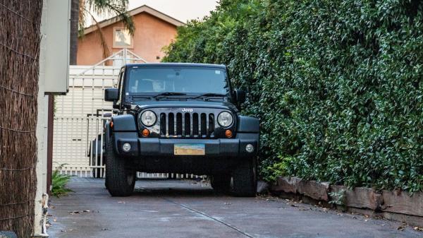 Jeep Suv Black wallpaper