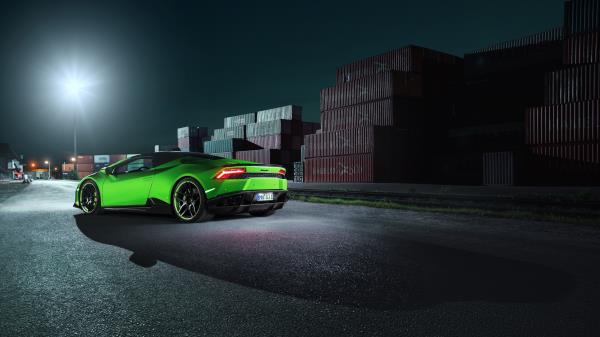 Lamborghini Huracan Spyder Side View wallpaper