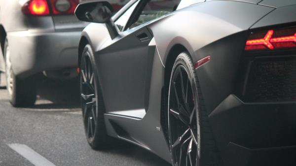 Lamborghini Lights Wheel Supercar Wallpaper