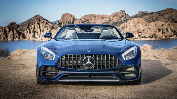 Mercedes Amg Gt Roadster 2017 wallpaper