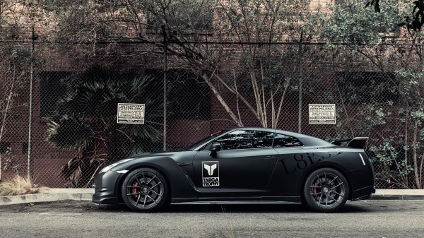 Nissan Gt R Matt Black Side View wallpaper