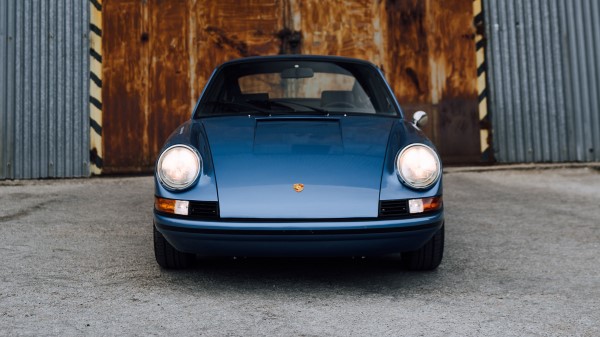 Porsche Car Front View Wallpaper