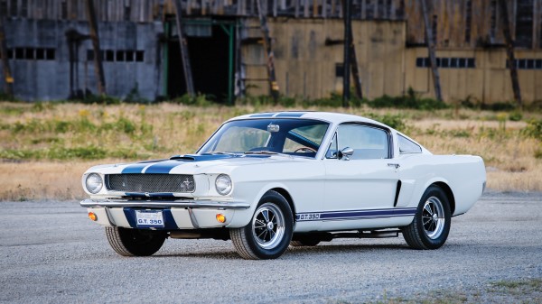 Shelby Ford Mustang Gt350 Side View Wallpaper