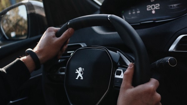 Steering Wheel Salon Car wallpaper