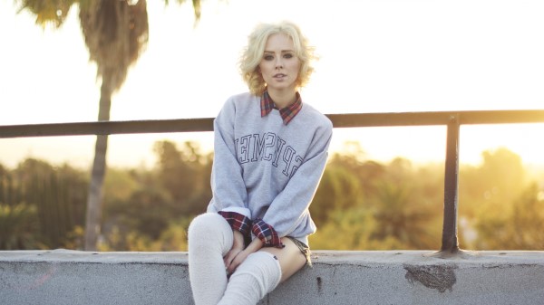 2016 Alysha Nett Wallpaper