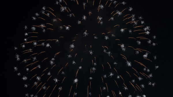 Fireworks Sparks White wallpaper