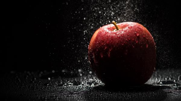 Apple Drops Spray Shadow Wallpaper