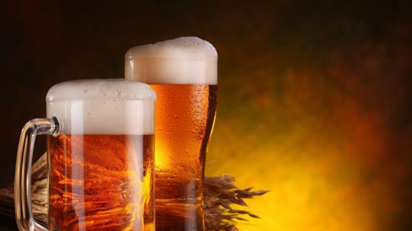 Beer Glass Foam Beverage Wallpaper
