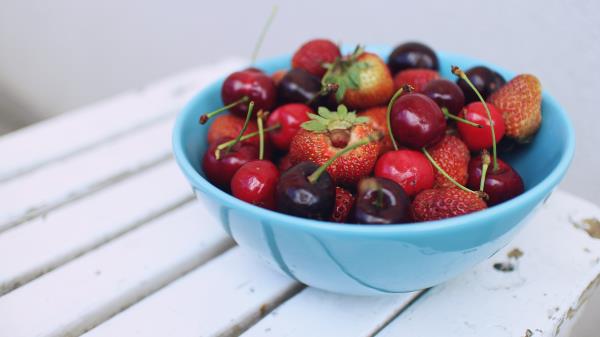 Berries Strawberry Cherry Black Cherry Vitamins Wallpaper